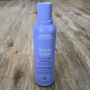 AVEDA Blonde Revival Purple Toning Hair Shampoo